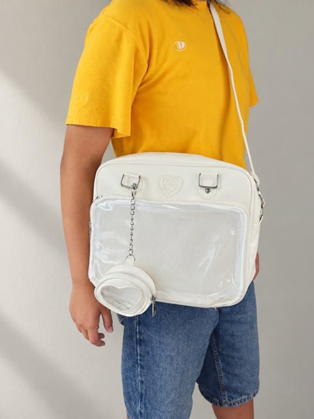 Ivory Ita Bag Crossbody, Kawaii Anime Shoulder Bag, Cute Y2K Pin Display Handbag